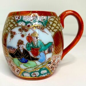 EUC Antique/Vintage Japanese Porcelain Geisha Teacup Without Saucer No markings